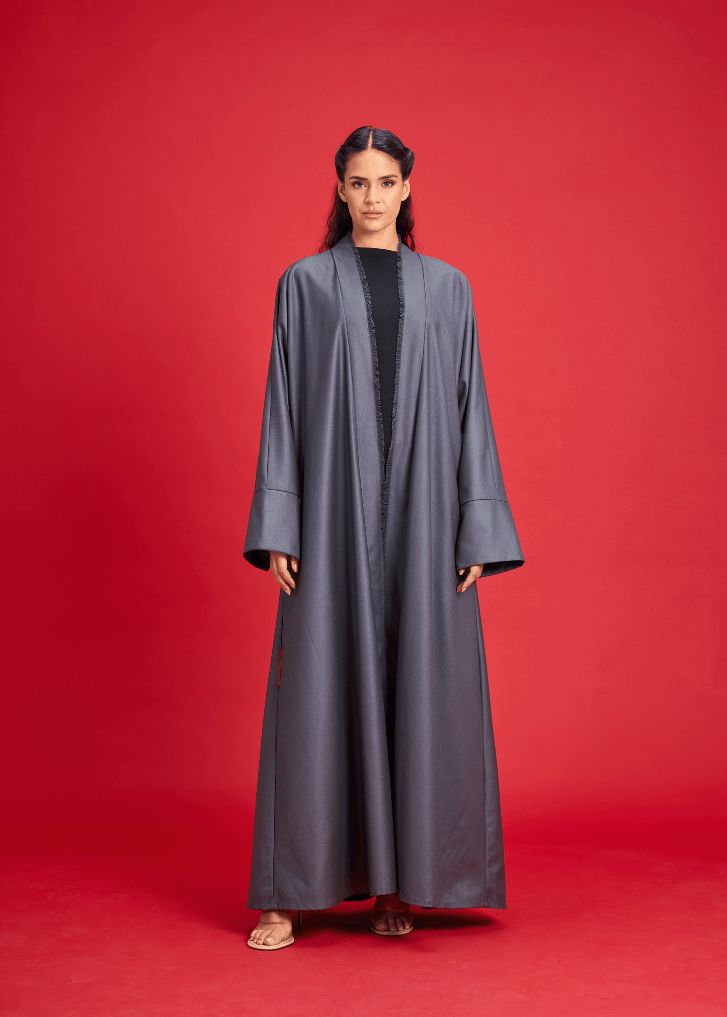 GREY PANELLED LINEN ABAYA