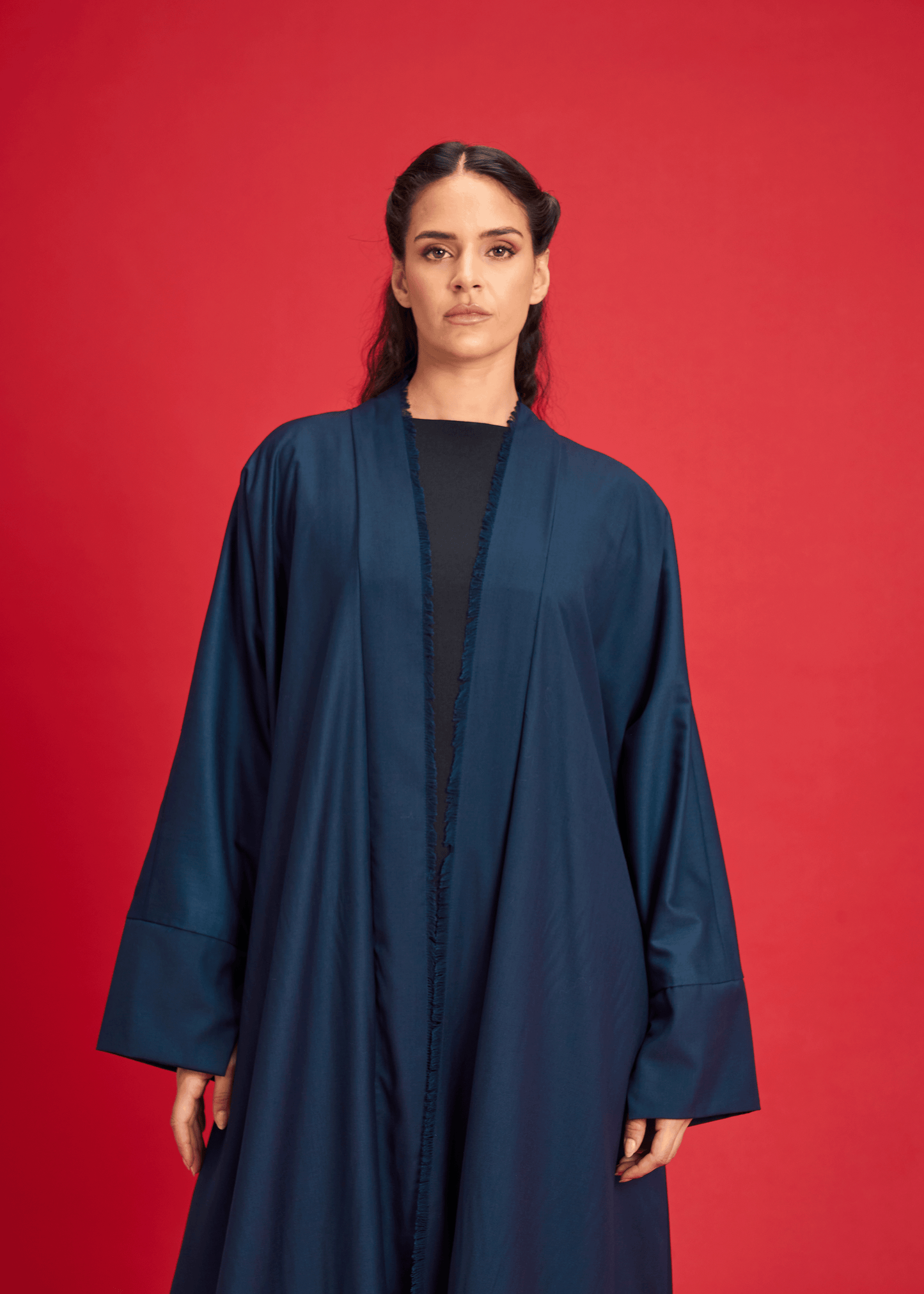 NAVY BLUE PANELLED LINEN ABAYA