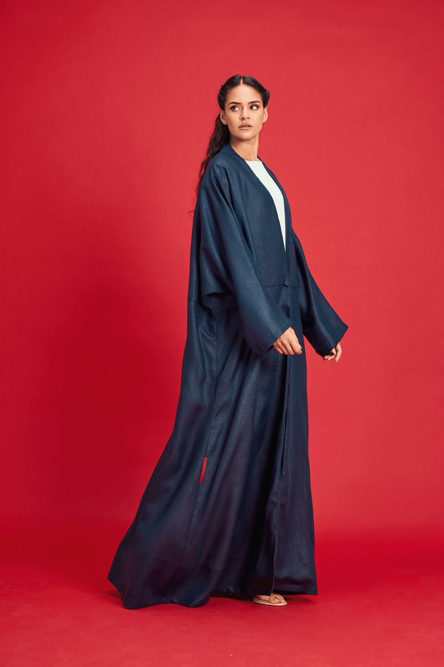 NAVY BLUE LOOSE-FIT SHIMMER LINEN ABAYA