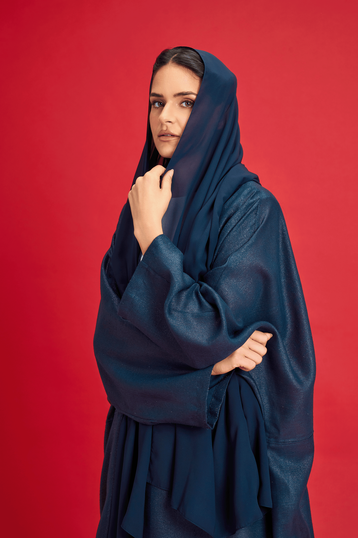 NAVY BLUE LOOSE-FIT SHIMMER LINEN ABAYA