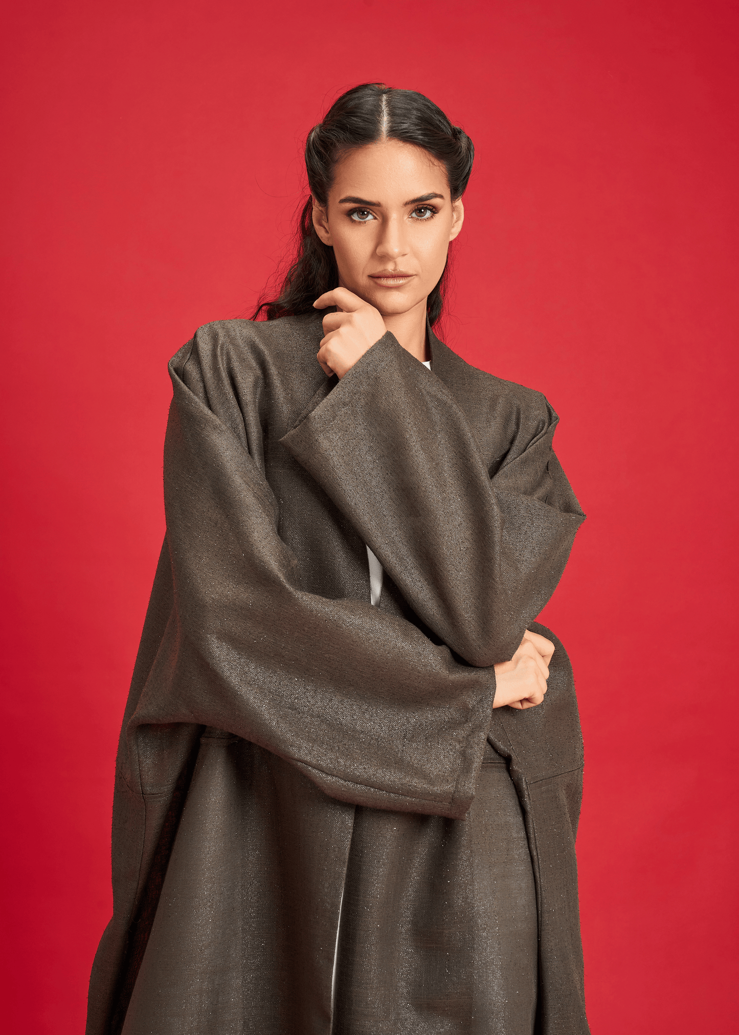 OLIVE LOOSE-FIT SHIMMER LINEN ABAYA