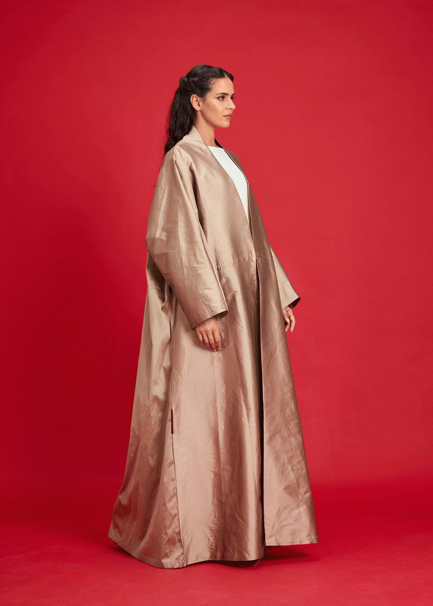BEIGE PLAIN TAFFETA ABAYA