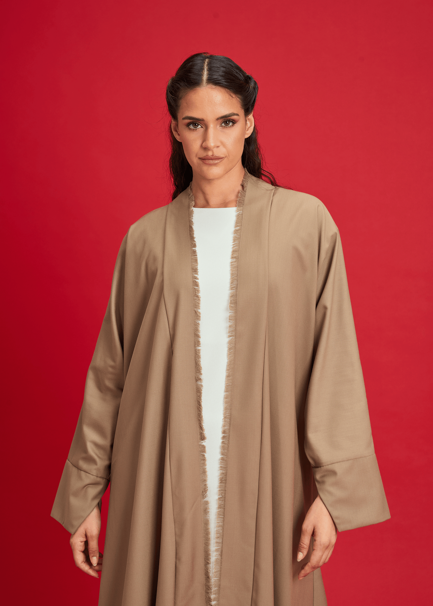 BEIGE PANELLED LINEN ABAYA