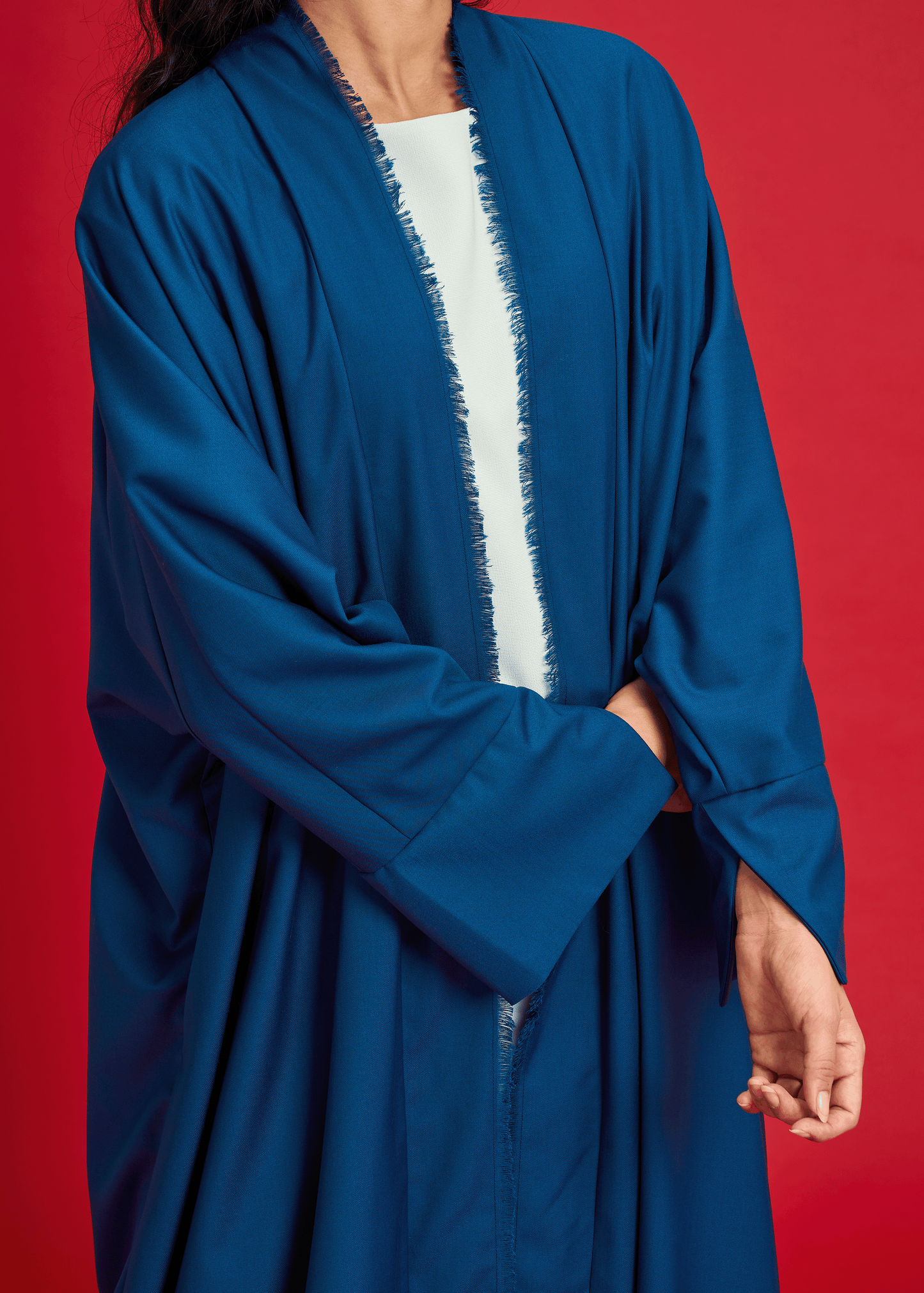 BLUE PANELLED LINEN ABAYA