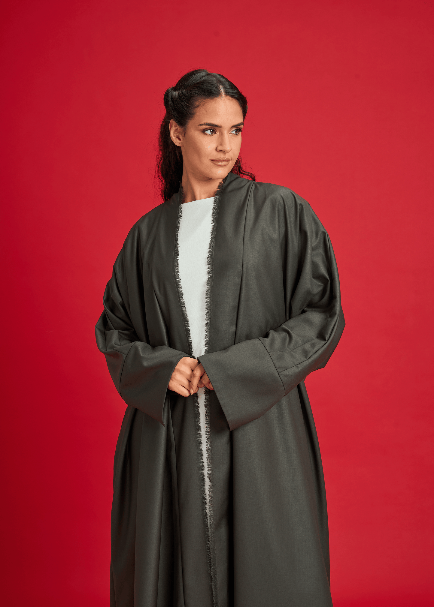 ARMY GREEN PANELLED LINEN ABAYA