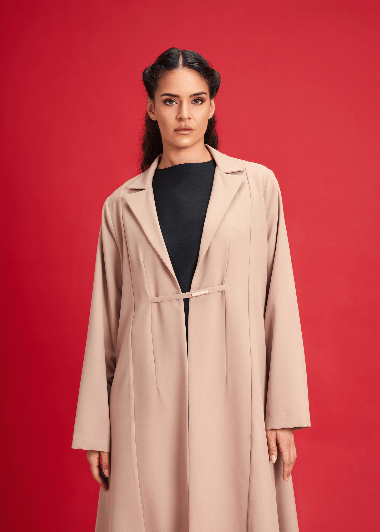 BEIGE LIGHT CREPE COAT STYLE