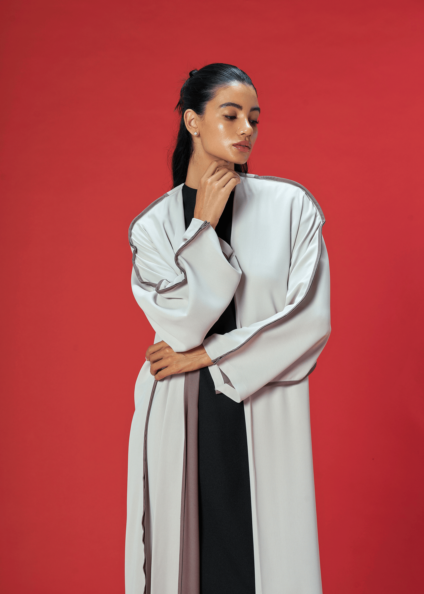 CLAY TWO TONED CREPE ABAYA