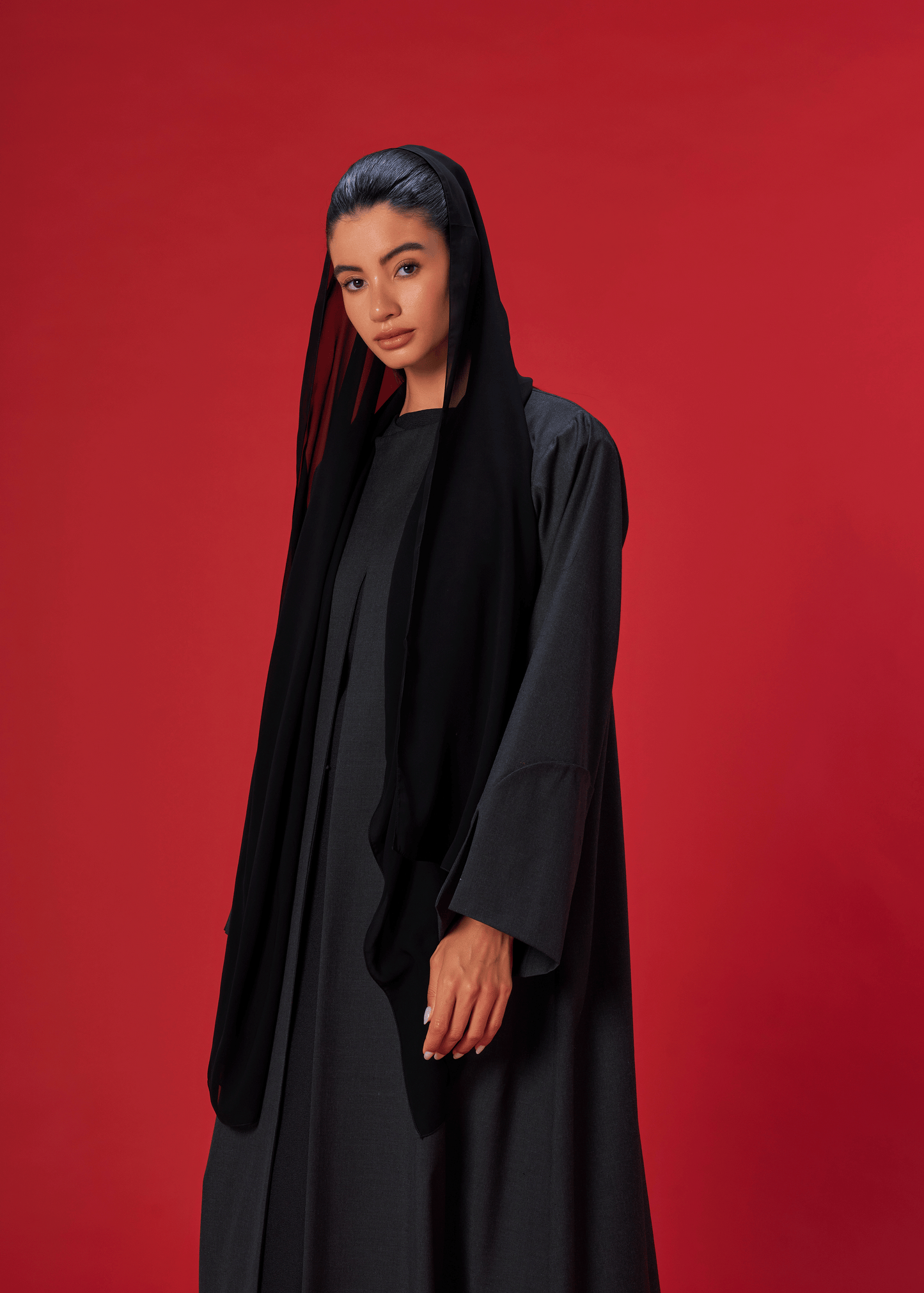 BLACK OVERLAP COAT LINEN ABAYA