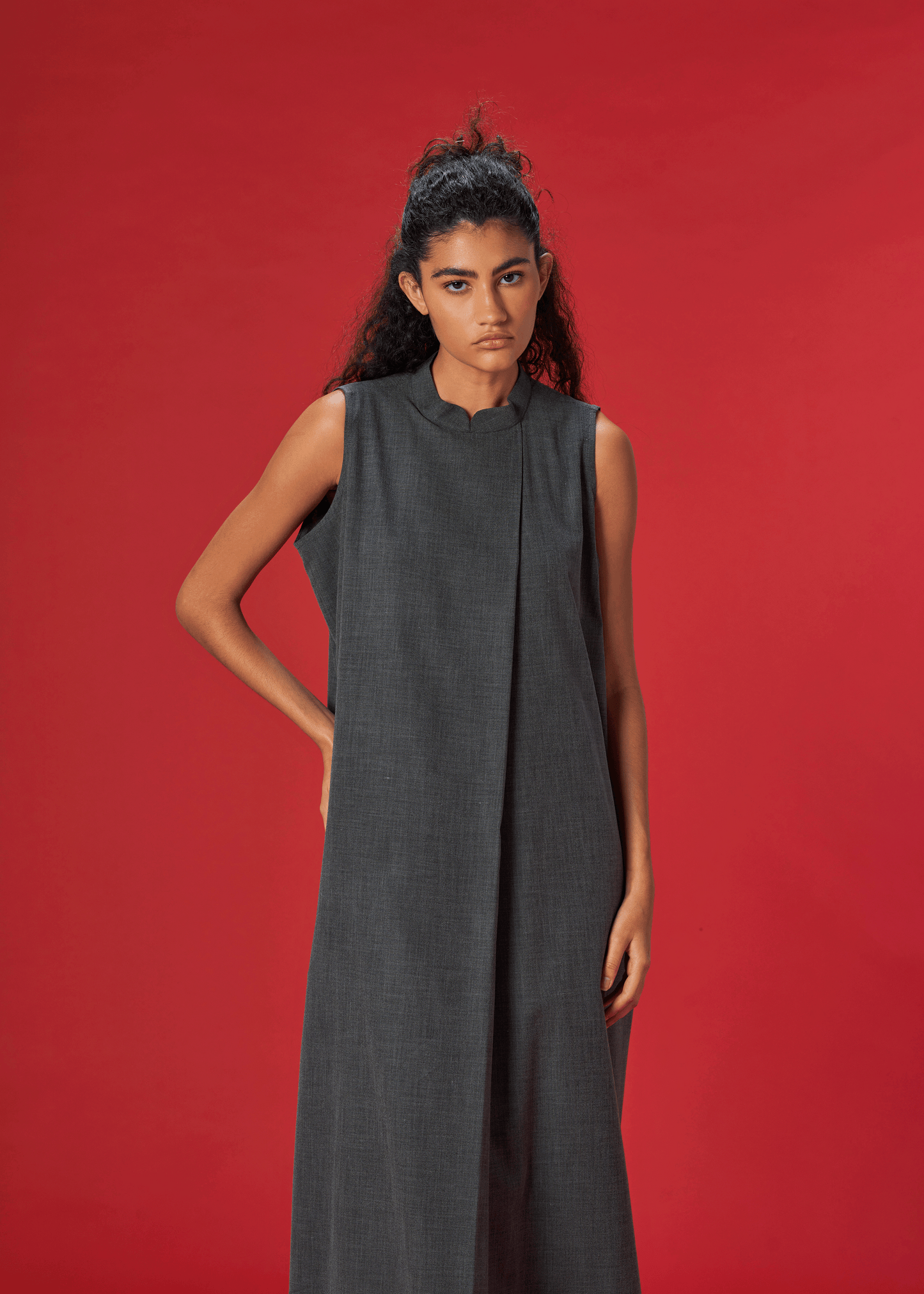 GREY LINEN INNER