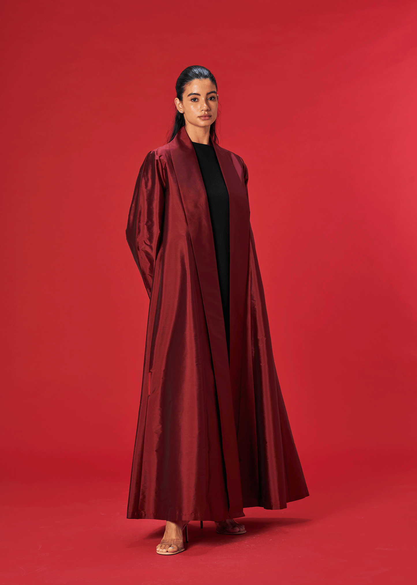 DEEP RED PANELLED TAFFETA ABAYA