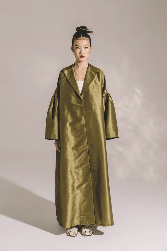 OLIVE PLEATED SLEEVE IN COAT STYLE