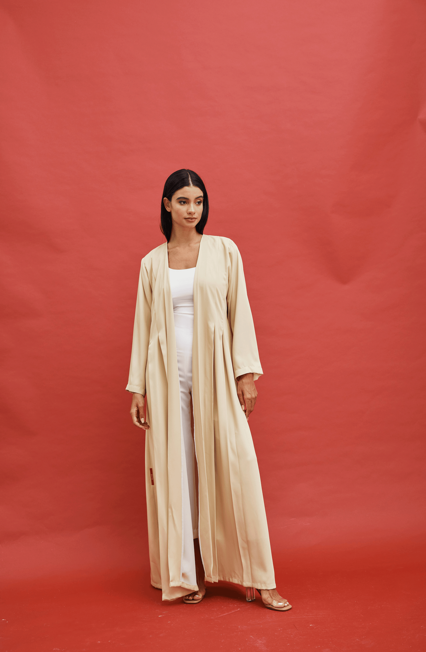 SAND CREPE PLEATED ABAYA