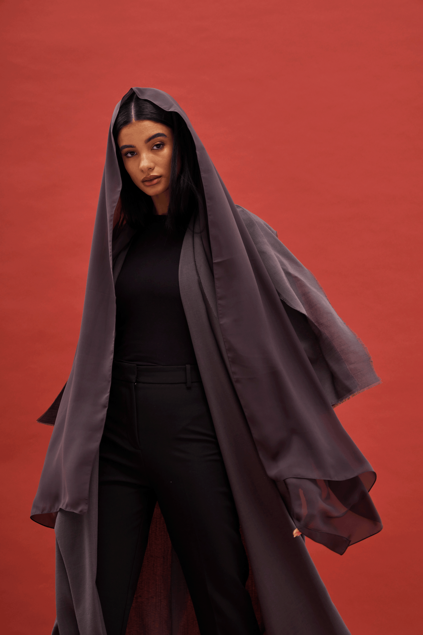 CHARCOAL/BLACK LINEN ABAYA