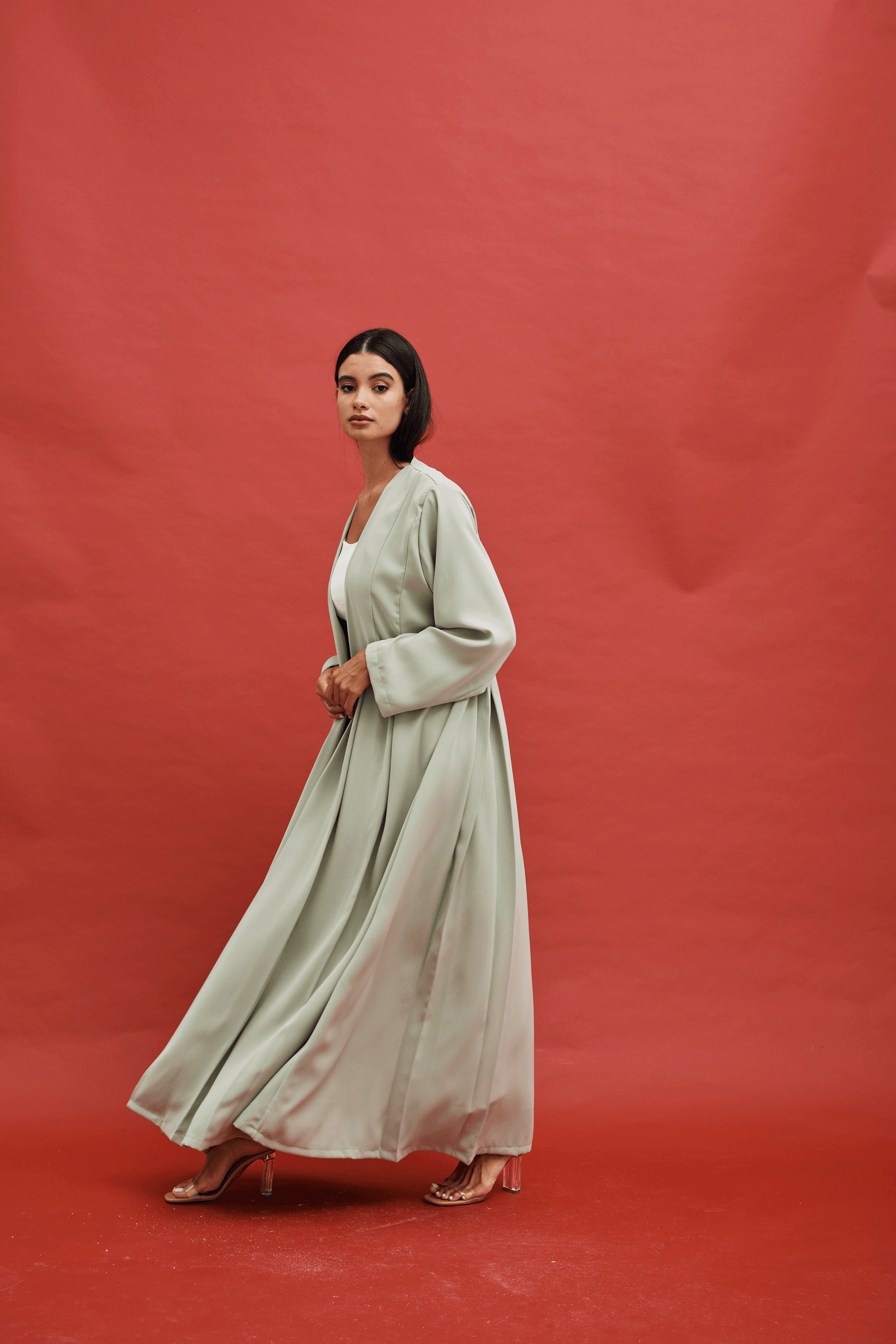 LIGHT GREEN CREPE PLEATED ABAYA