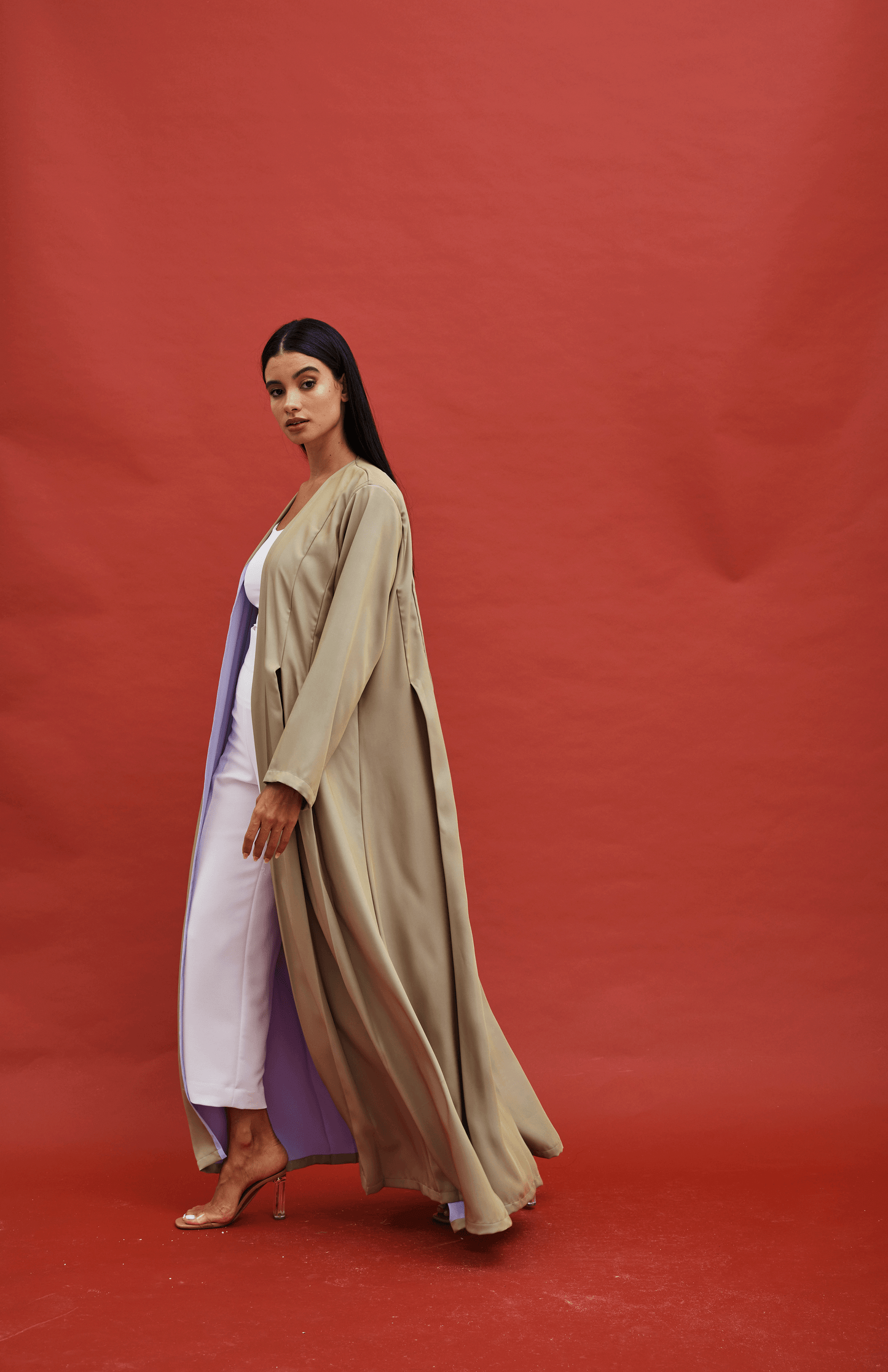 OLIVE CREPE PLEATED ABAYA