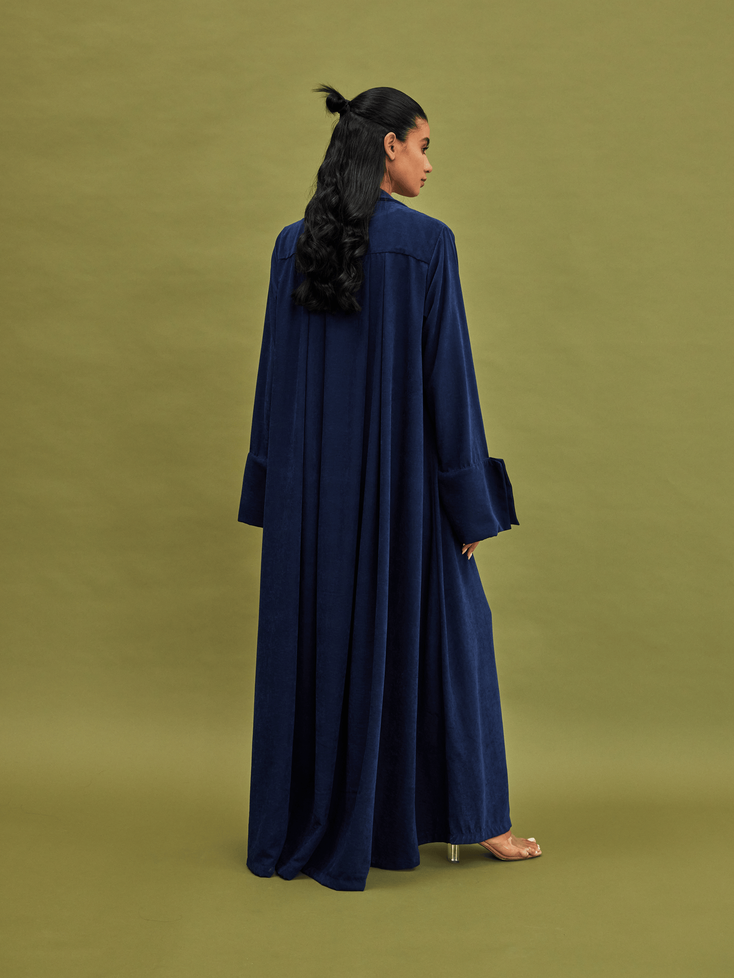 NAVY BLUE PLEATED SUEDE ABAYA