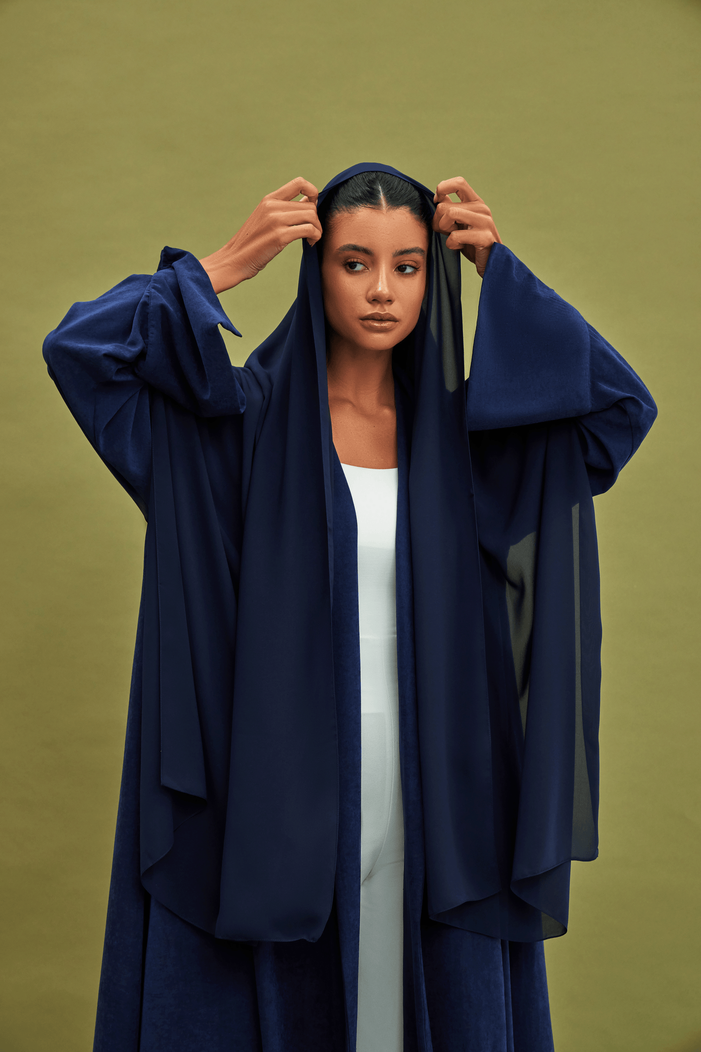 NAVY BLUE PLEATED SUEDE ABAYA