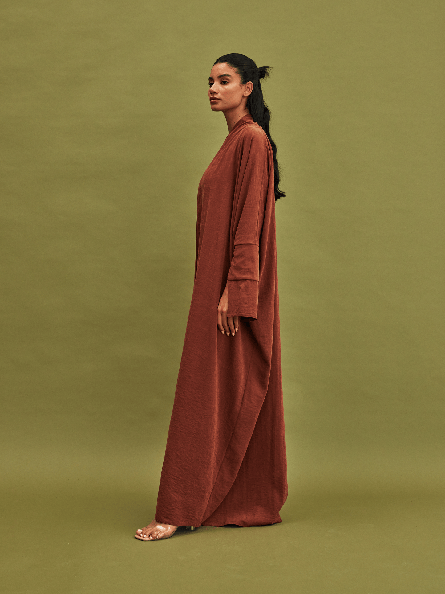 TAN SLEEVE CUT SUEDE ABAYA