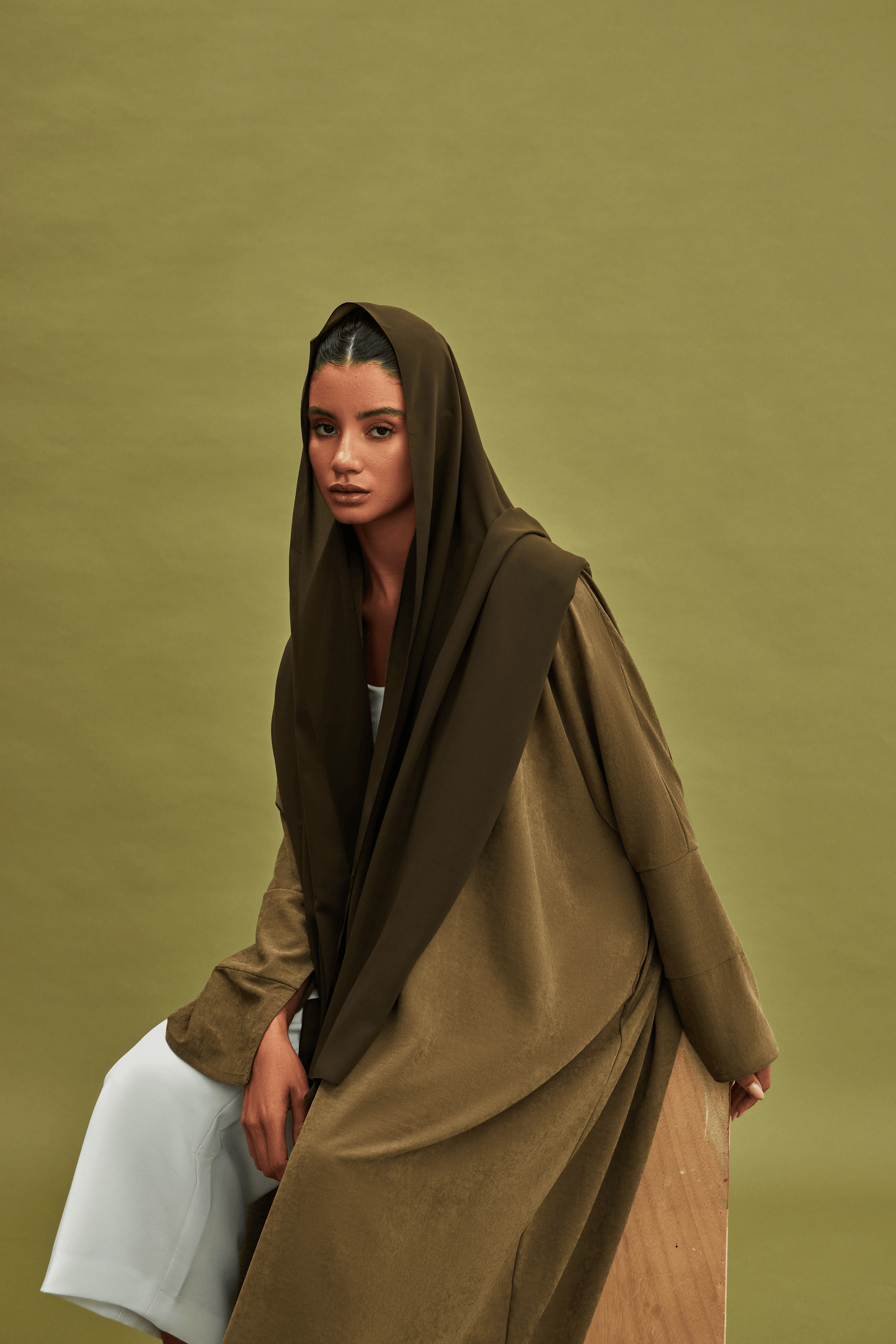 OLIVE SLEEVE CUT SUEDE ABAYA