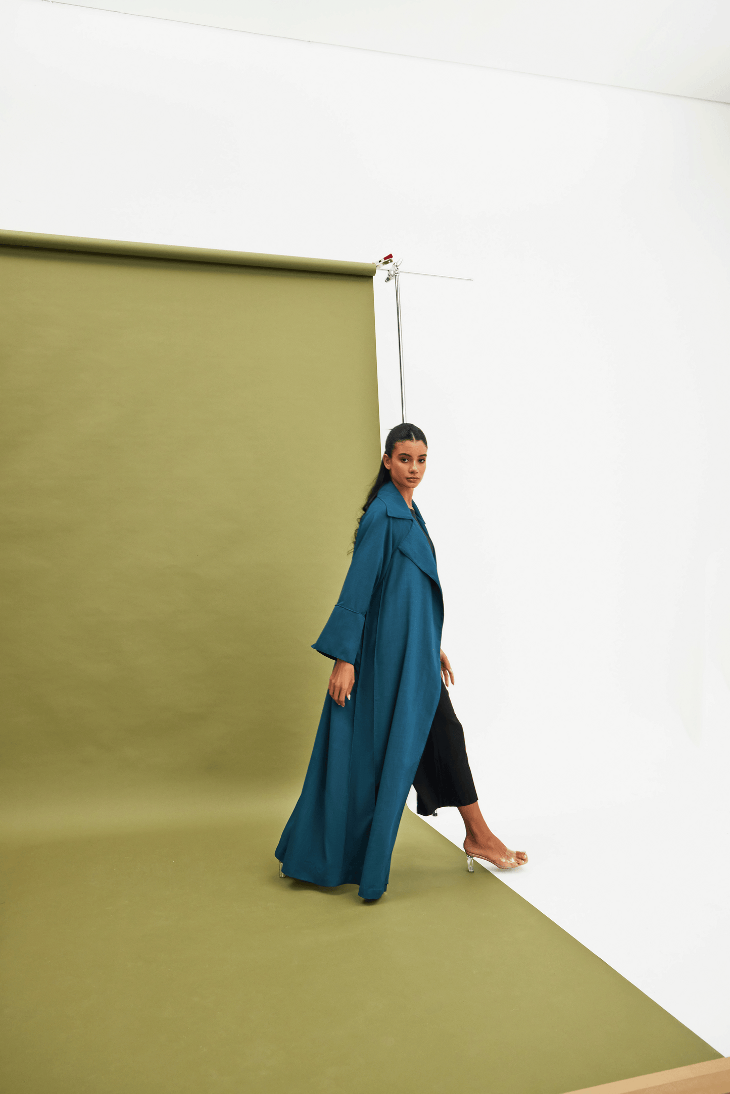 TEAL COAT LINEN ABAYA