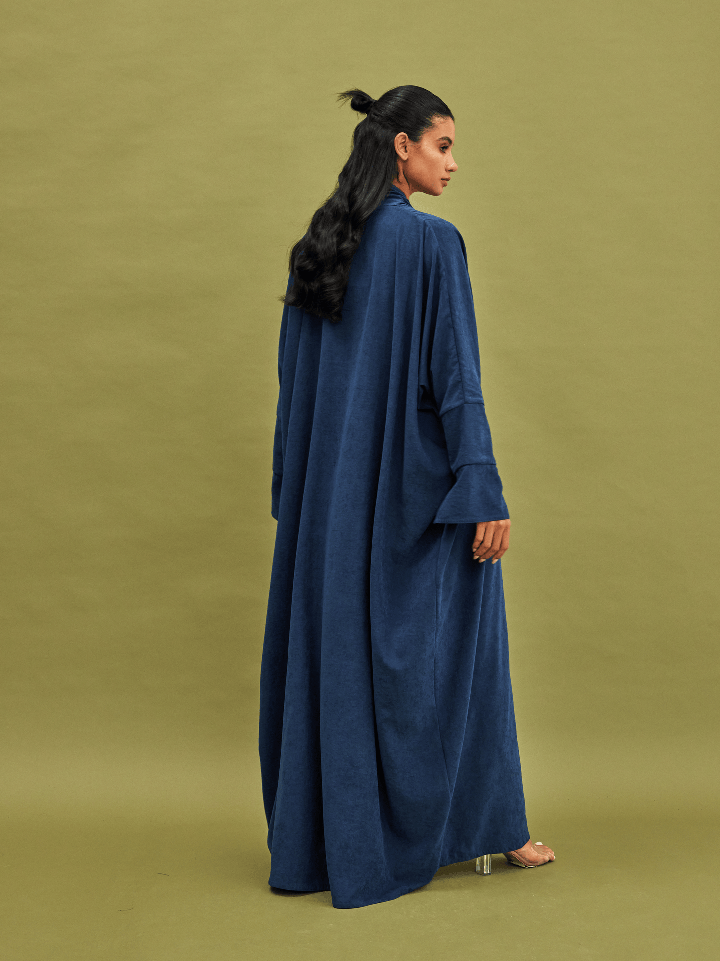 BLUE SLEEVE CUT SUEDE ABAYA