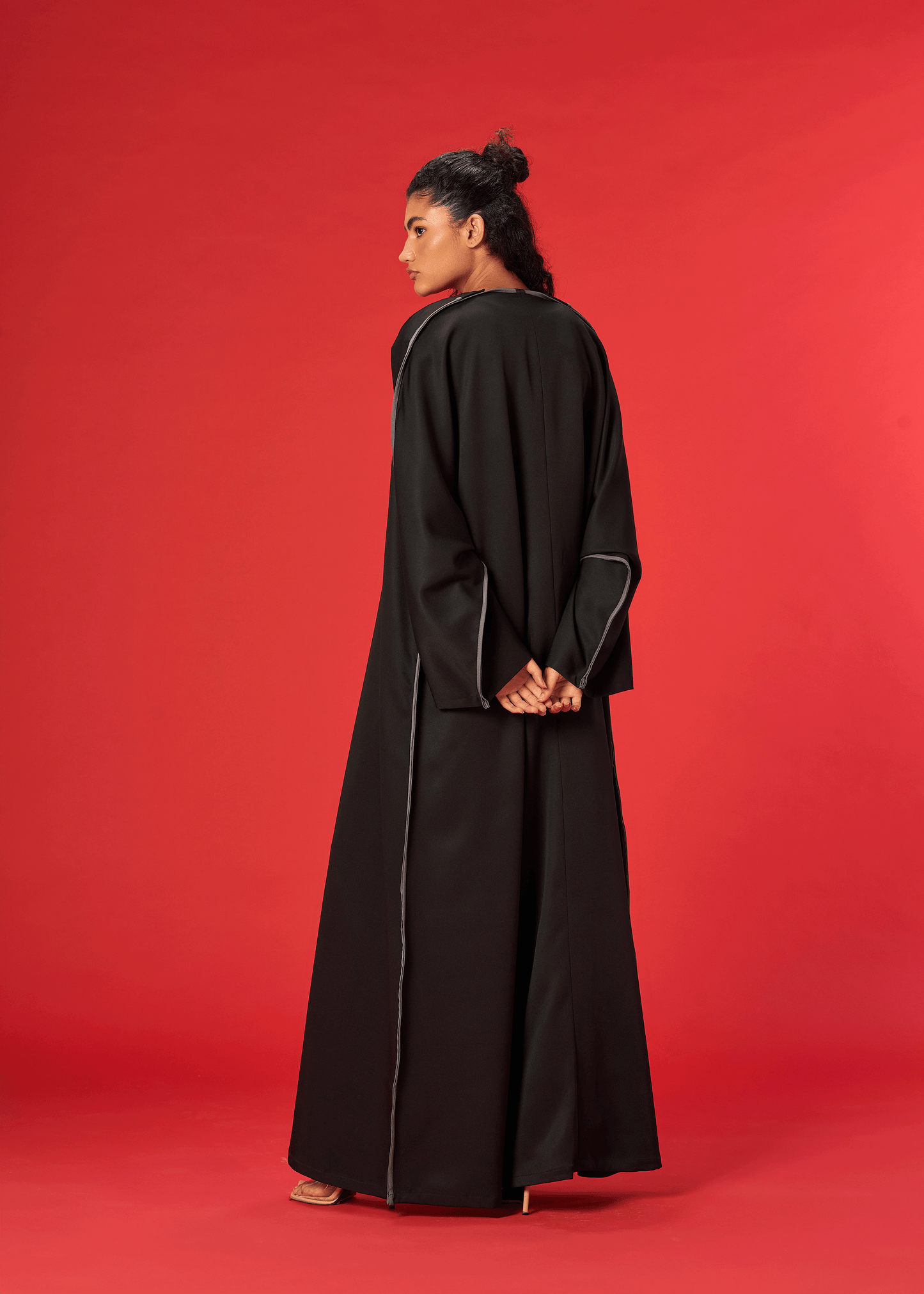 BLACK TWO TONED CREPE ABAYA