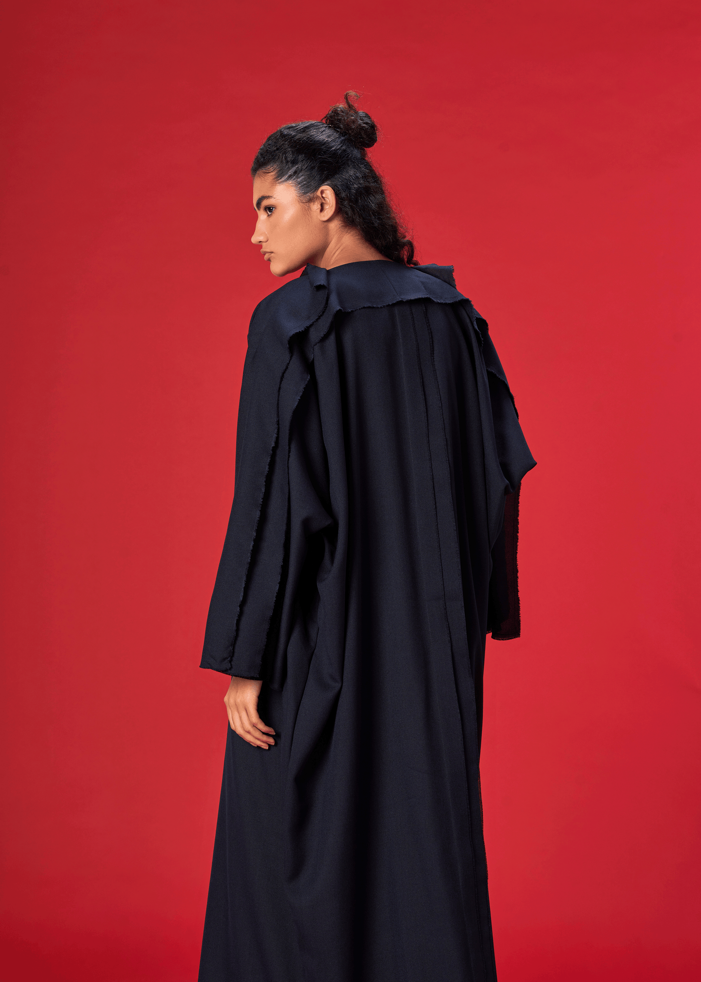 BLACK KLOAKS SIGNATURE ABAYA