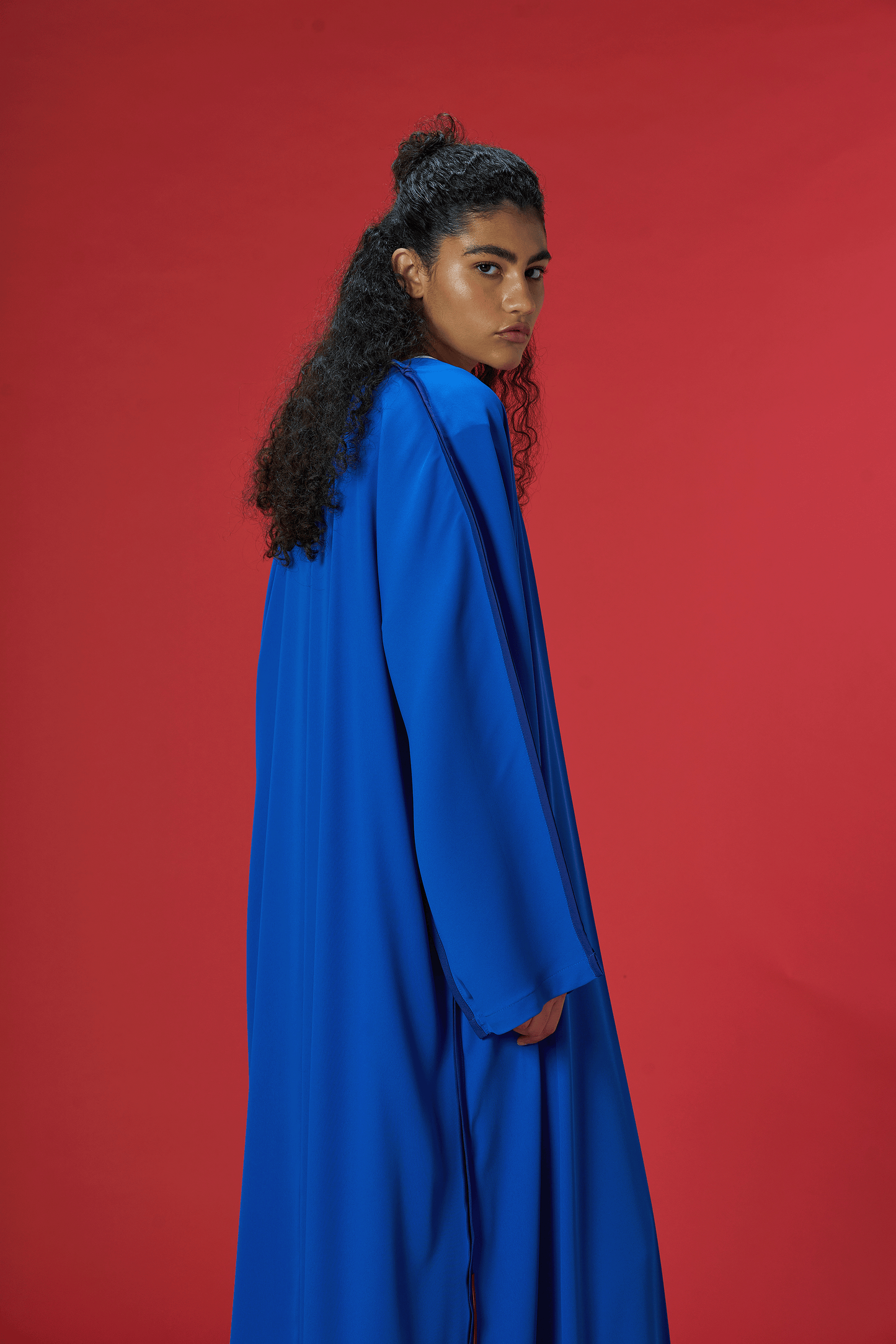 ROYAL BLUE TWO TONED CREPE ABAYA