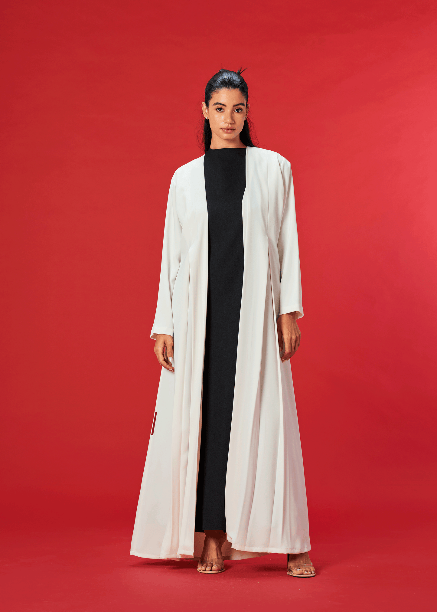 OFF WHITE PLEATED CREPE ABAYA