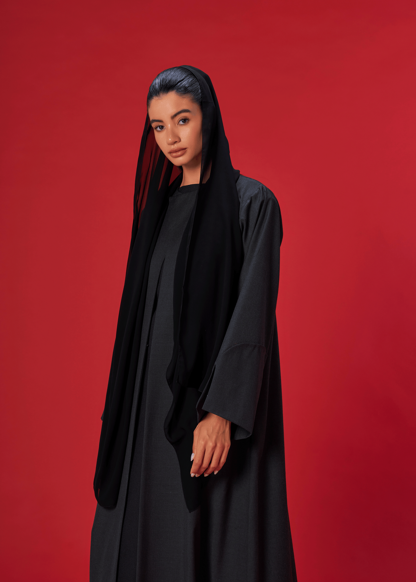 BLACK OVERLAP COAT LINEN ABAYA