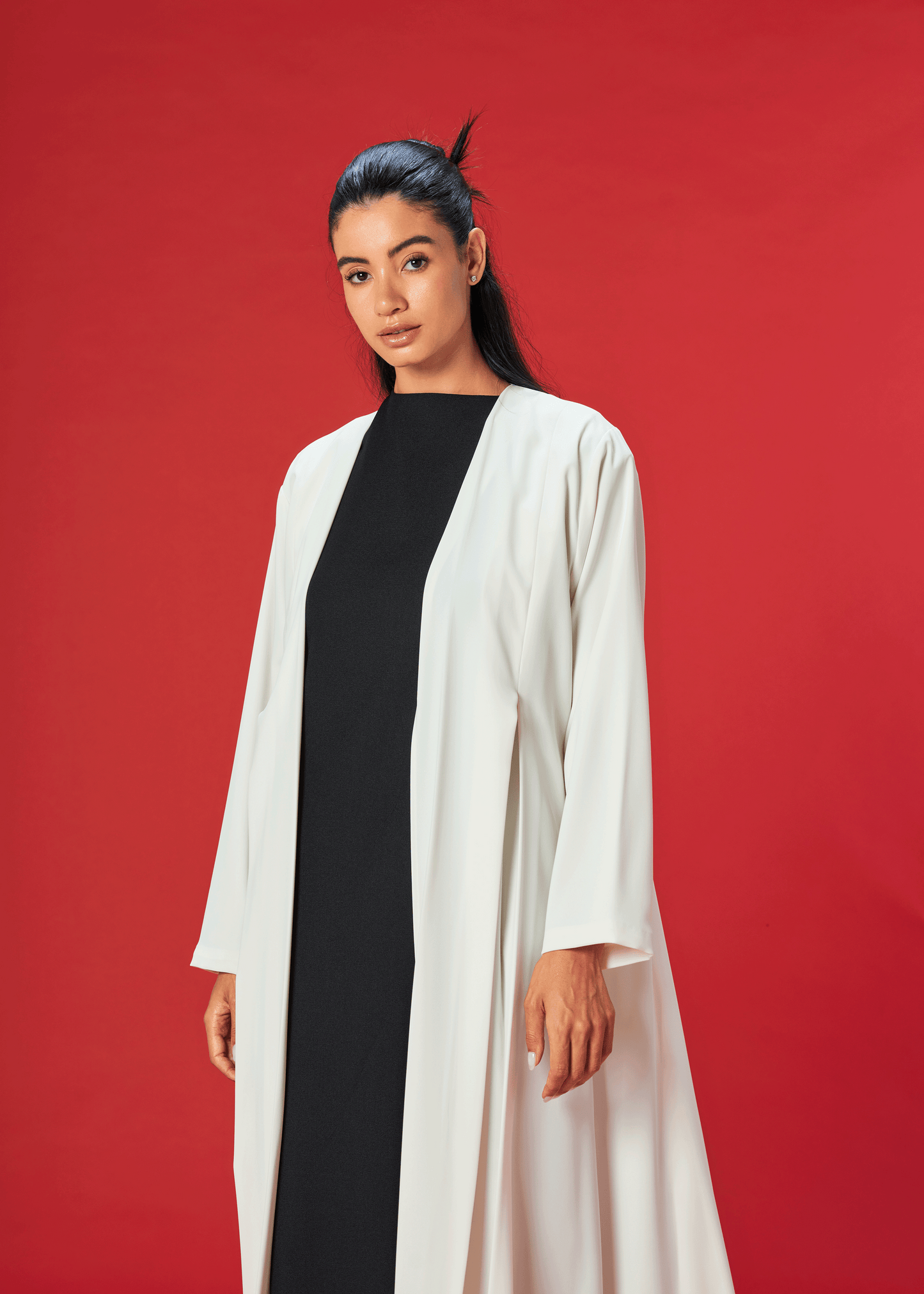 OFF WHITE PLEATED CREPE ABAYA