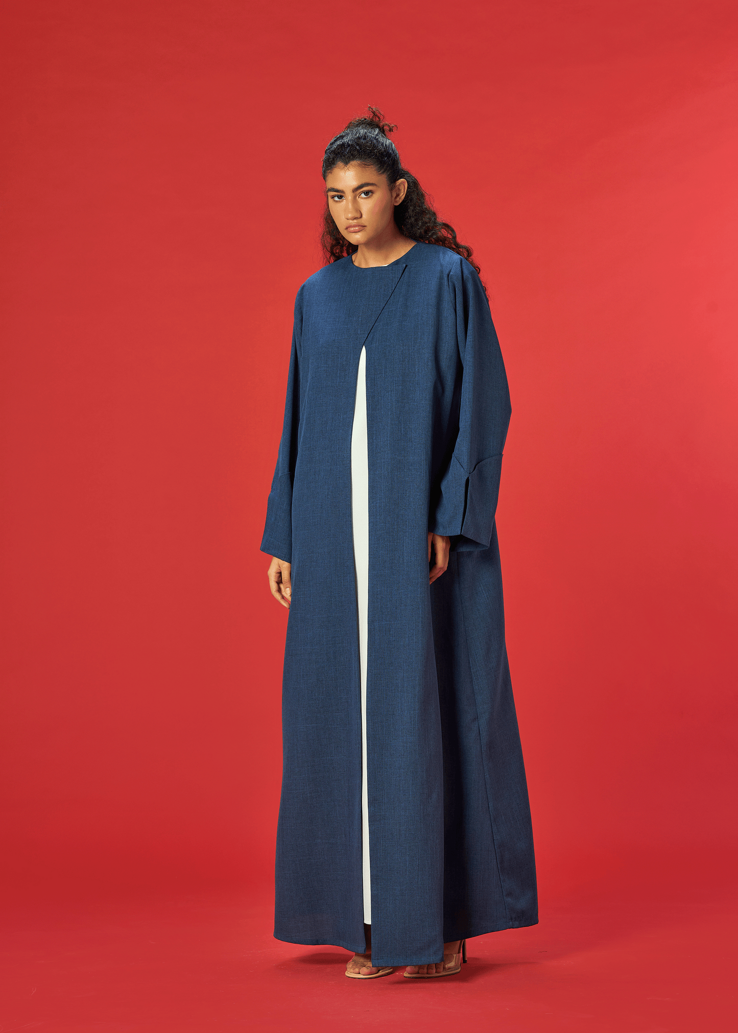 BLUE OVERLAP COAT LINEN ABAYA